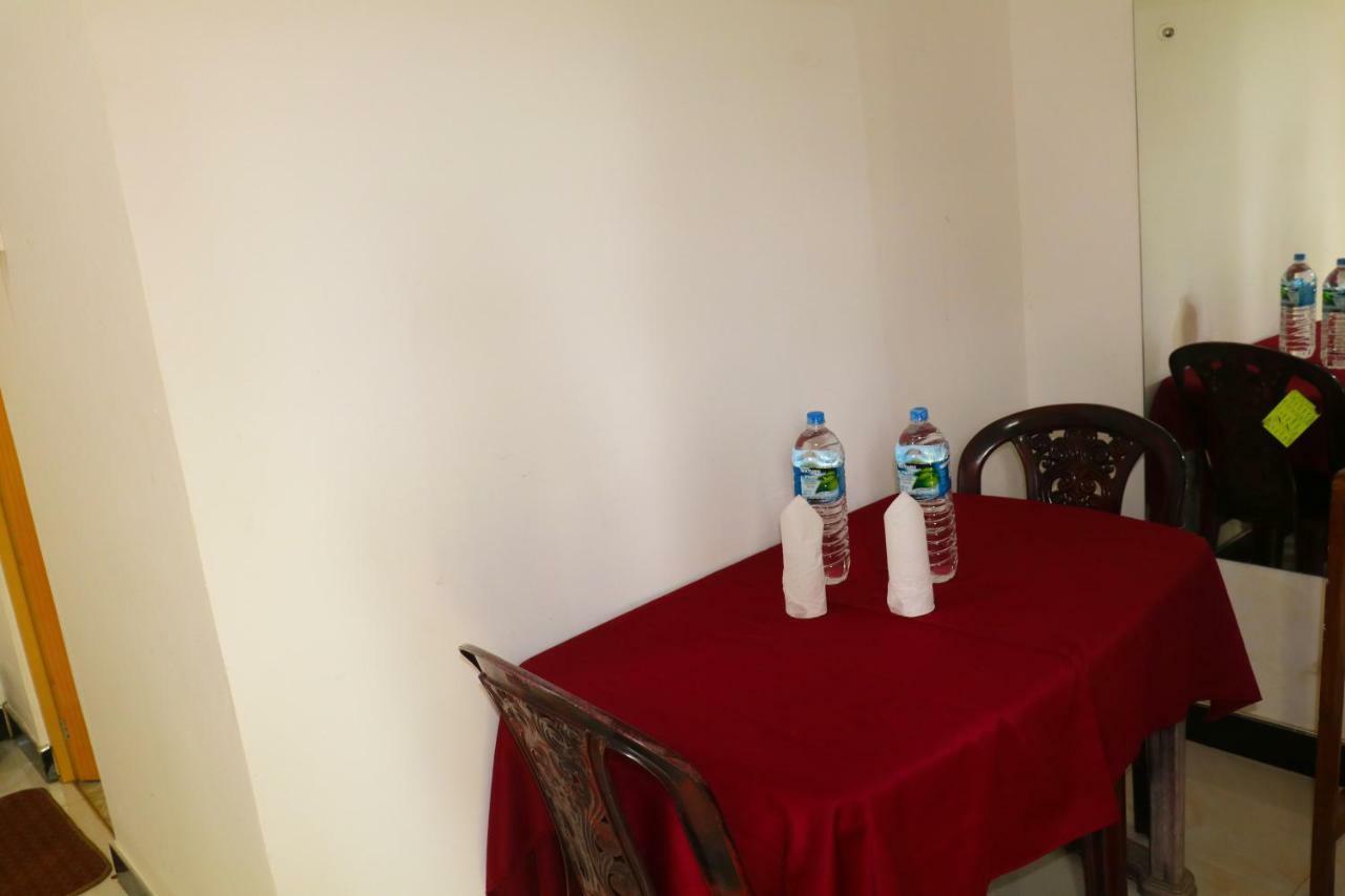 Deshani Holiday Inn Dambulla Bagian luar foto